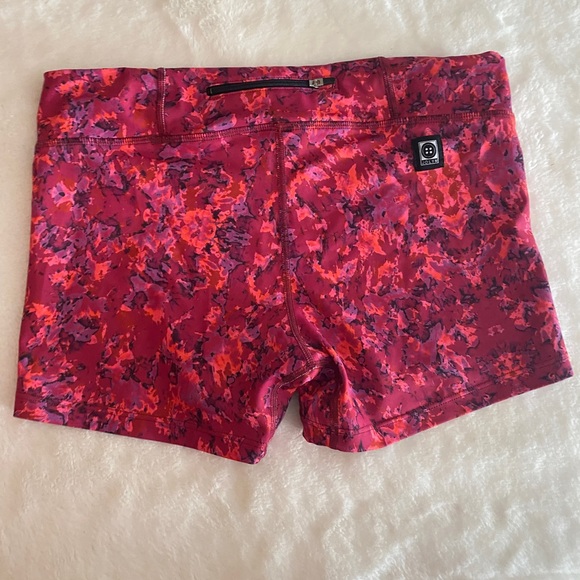 Bundle JOLYN shorts, THE UPSIDE Soul-cycle Midi Pant Leggings ,NIKE shorts - Picture 2 of 16